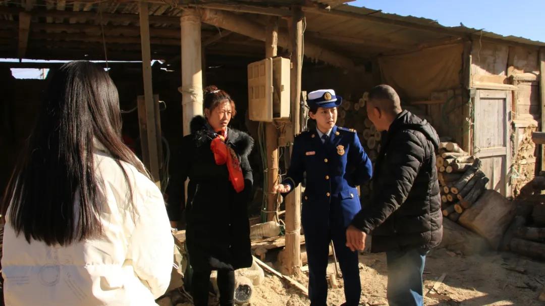 青海平安区沙沟乡开展木材加工厂消防安全检查